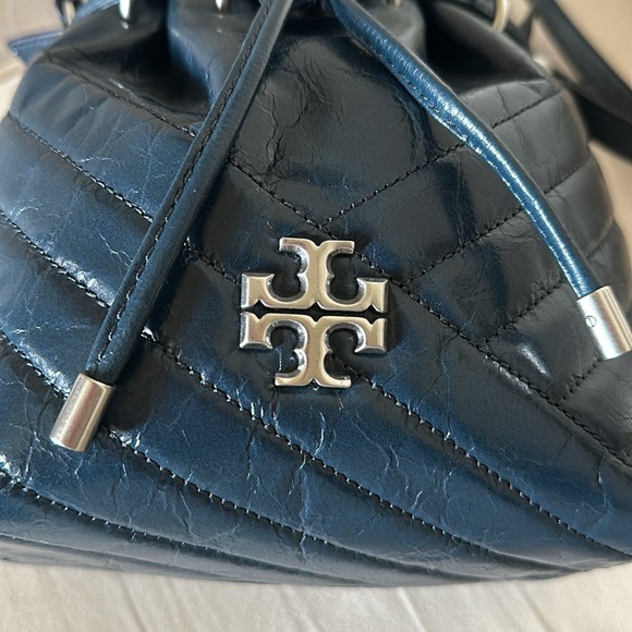 Tory Burch Drawstring Bucket Bag Blue Leather - Picture 8 of 14